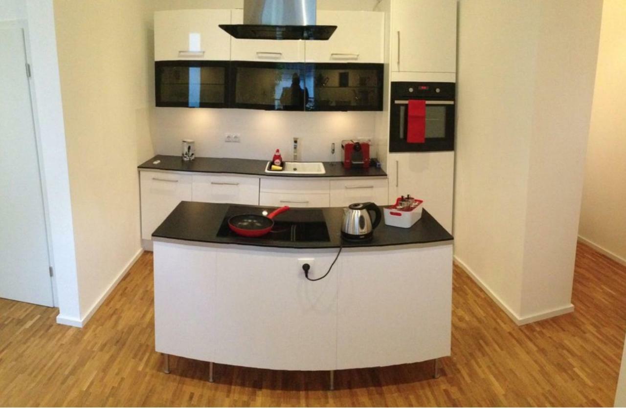 Modernes Apartment - Neustadt/Weinstrasse Stadt Neustadt an der Weinstraße エクステリア 写真
